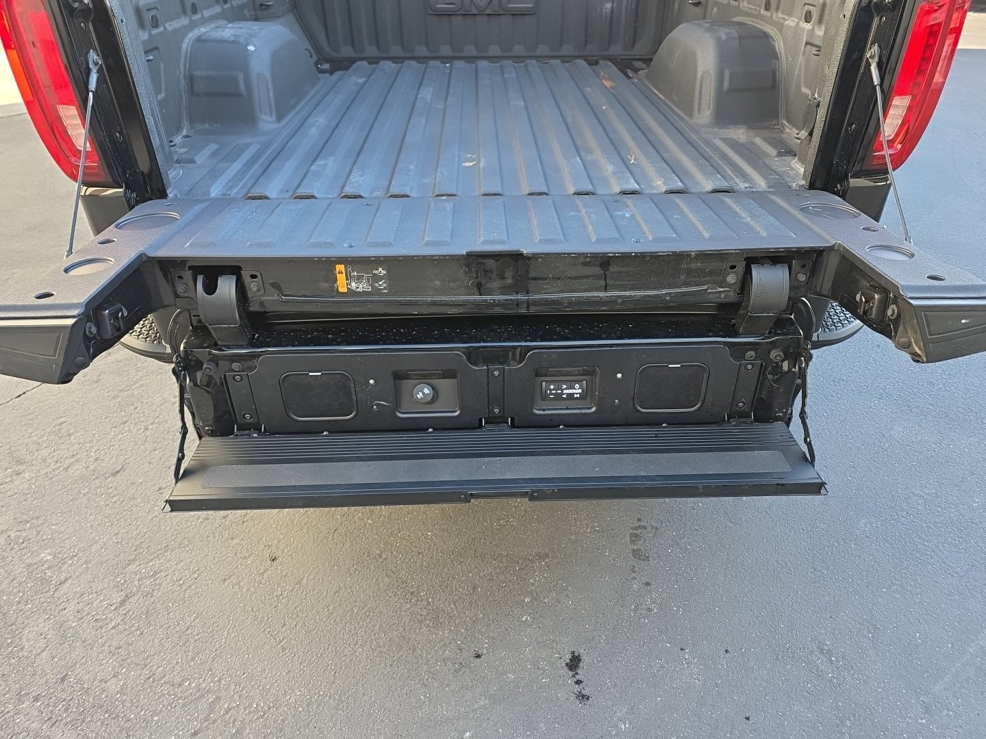 Used 2026 GMC Sierra 1500 AT4X AWD/4WD image 30