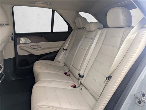 Used 2024 Mercedes-Benz GLE 450 4MATIC image 22