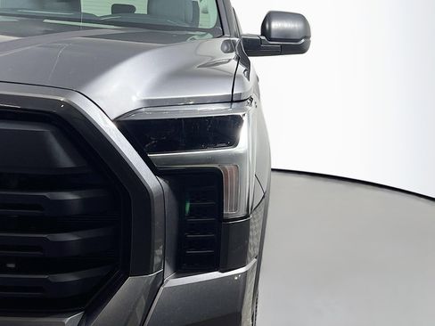 Used 2024 Toyota Tundra SR5 AWD/4WD image 11
