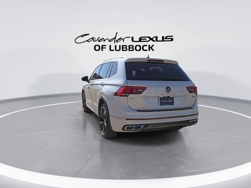 Used 2023 Volkswagen Tiguan SEL R-Line AWD/4WD image 7