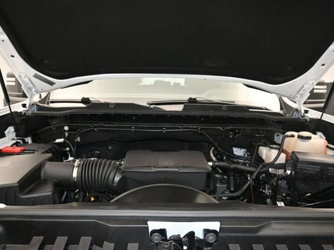 Used 2025 Chevrolet Silverado 2500 LT w/ Convenience Package AWD/4WD image 28