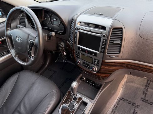 Used 2011 Hyundai Santa Fe Limited w/ Navigation Pkg 4 image 35