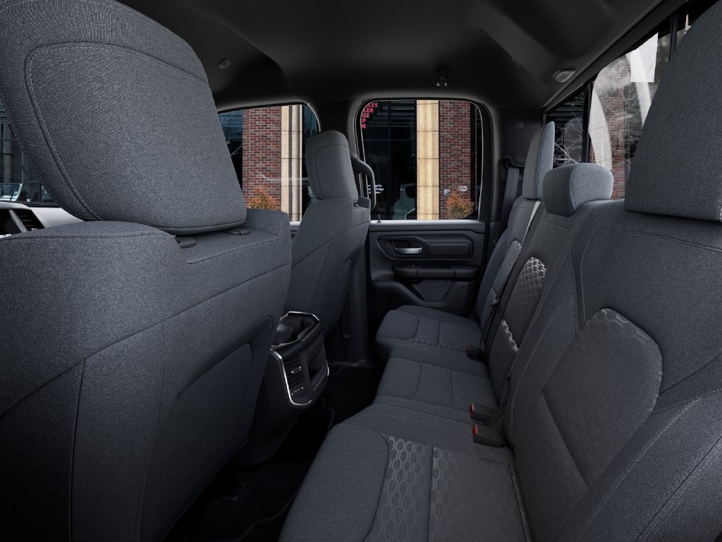 New 2026 RAM 1500 Express AWD/4WD image 23