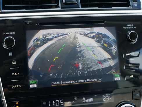 Used 2018 Subaru Outback 2.5i Limited image 27