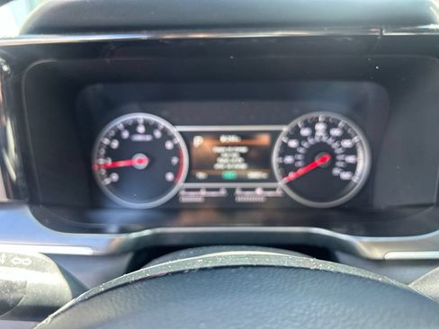 Used 2023 Kia Sorento LX AWD/4WD image 16