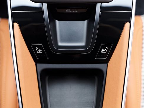 Used 2024 Porsche 911 Carrera S image 74