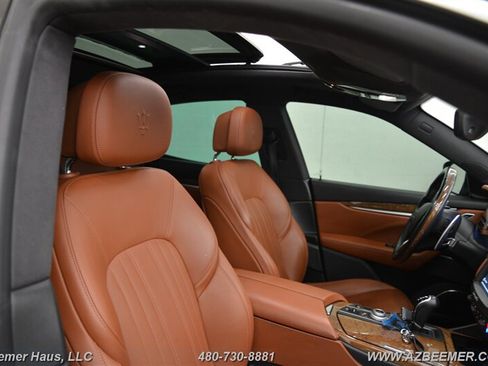 Used 2018 Maserati Levante S GranLusso image 16
