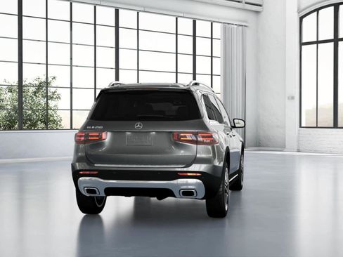 New 2026 Mercedes-Benz GLB 250 image 23