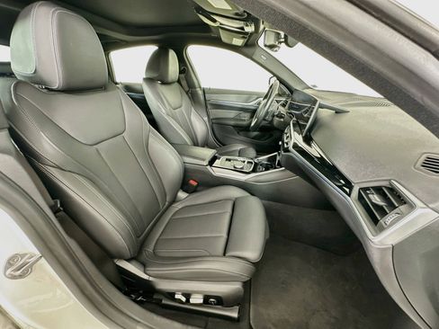 Used 2024 BMW i4 xDrive40i AWD/4WD image 33