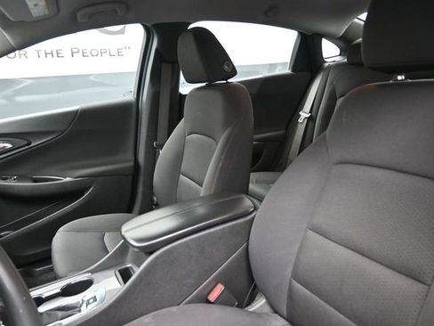 Used 2024 Chevrolet Malibu LT image 16