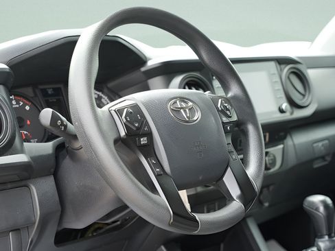 Used 2023 Toyota Tacoma SR AWD/4WD image 20