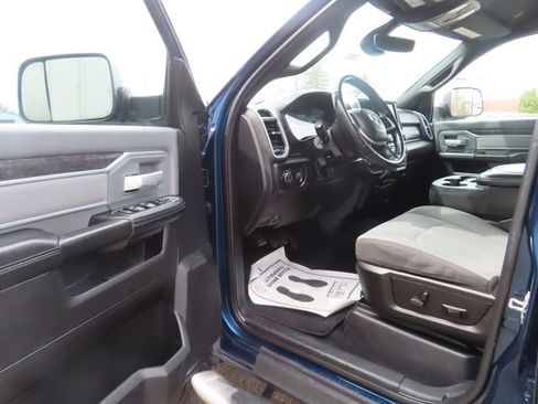Used 2022 RAM 2500 Big Horn w/ Towing Technology Group B AWD/4WD image 16