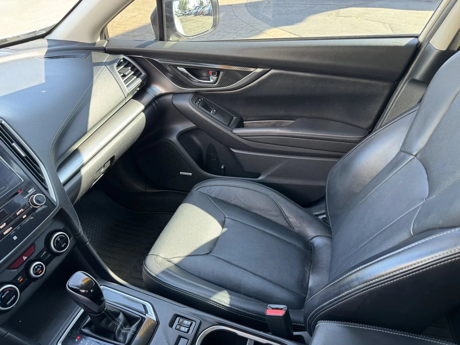 Used 2017 Subaru Impreza 2.0i Limited AWD/4WD image 33
