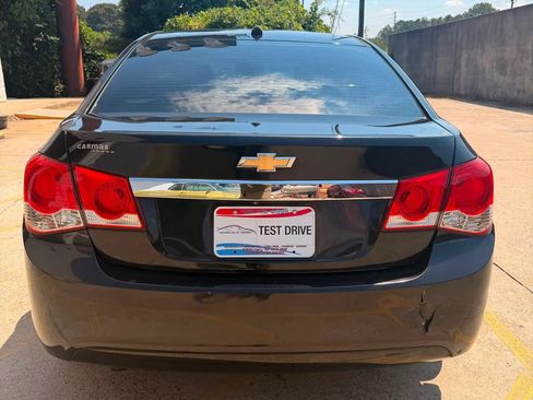 Used 2013 Chevrolet Cruze LT FWD image 4
