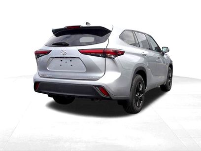 Certified 2024 Toyota Highlander LE