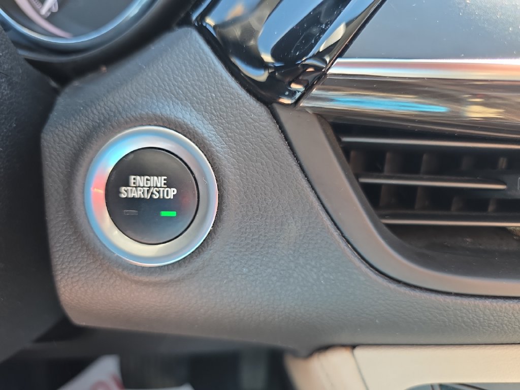 Used 2019 Buick Envision Preferred FWD image 27