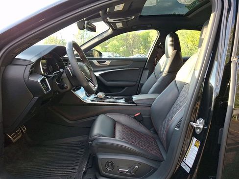 Used 2023 Audi S6 Premium Plus w/ Premium Plus Package AWD/4WD image 18