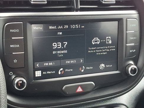 Used 2025 Kia Soul LX FWD image 16