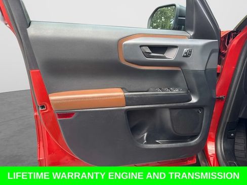 Used 2023 Ford Bronco Sport Outer Banks w/ Tech Package AWD/4WD image 19