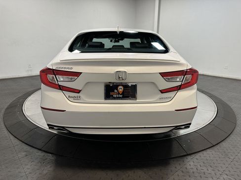 Used 2020 Honda Accord Sport image 11