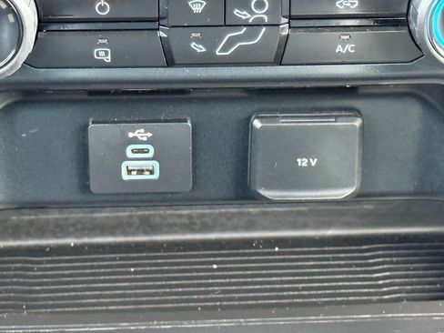 Used 2023 Ford F250 XL w/ XL Chrome Package image 22