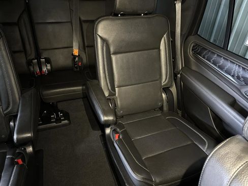 Used 2023 GMC Yukon Denali image 10
