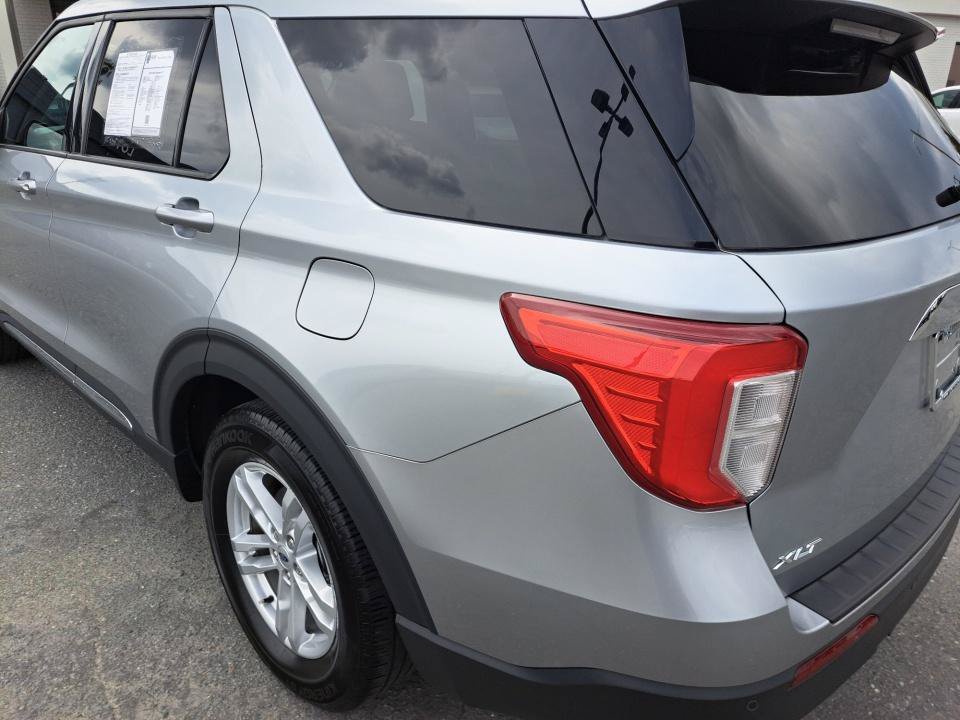 Used 2023 Ford Explorer XLT RWD image 24