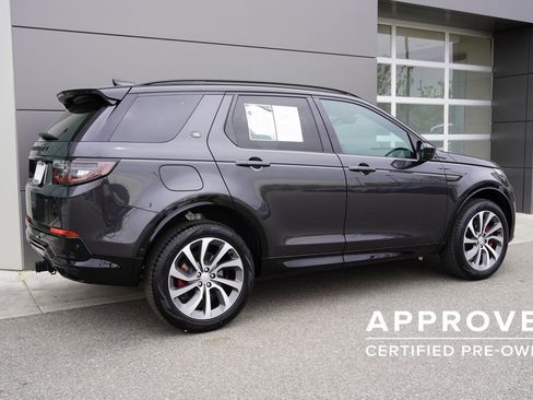 Used 2025 Land Rover Discovery Sport Dynamic SE AWD/4WD image 4