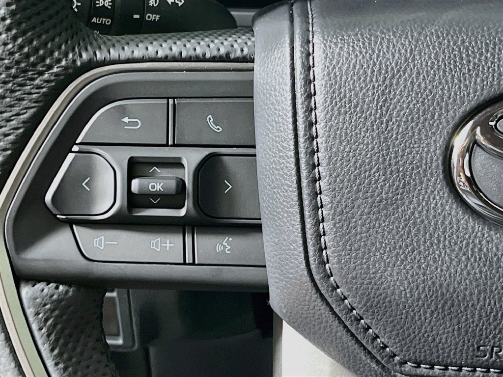 New 2026 Toyota Tundra Limited AWD/4WD image 14