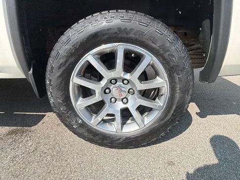 Used 2015 GMC Sierra 1500 Denali AWD/4WD image 12