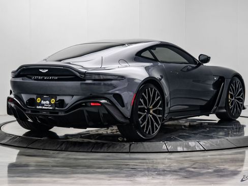 Used 2023 Aston Martin V12 Vantage RWD image 20