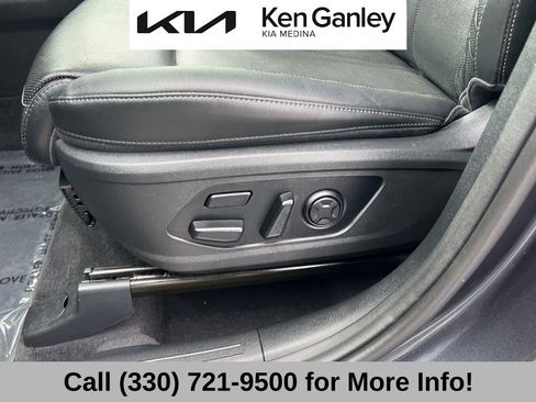 Certified 2023 Kia Sorento SX Prestige AWD/4WD image 29