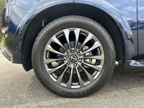 Used 2024 Nissan Armada Platinum w/ Captain's Chairs Package image 7