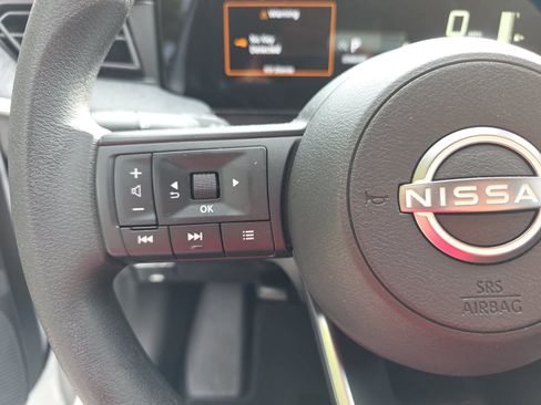 Used 2026 Nissan Kicks S FWD image 22