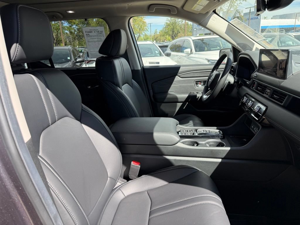 Certified 2026 Honda Pilot Touring image 19