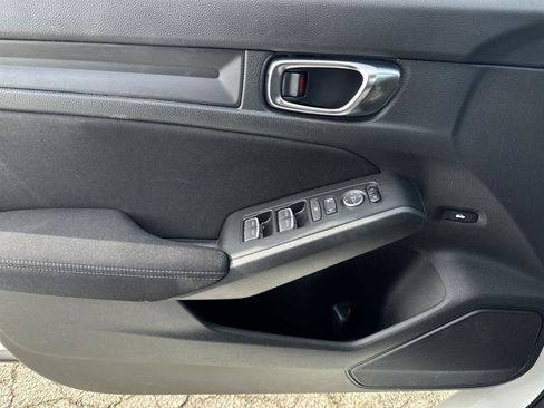 Used 2023 Honda Civic Sport image 32