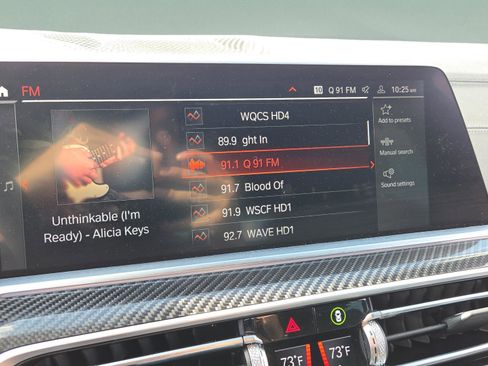 Used 2022 BMW X5 M50i image 38