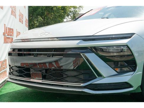 Used 2025 Hyundai Sonata SEL FWD image 43