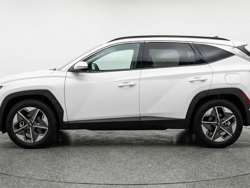 Used 2025 Hyundai Tucson SEL FWD image 5