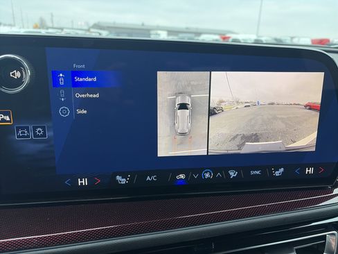 New 2026 Chevrolet Traverse Z71 w/ Driver Confidence Package image 26