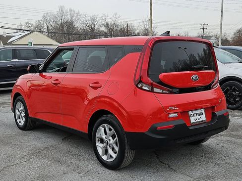 Certified 2020 Kia Soul S image 4