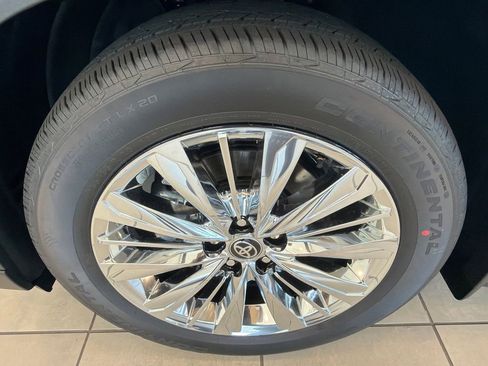 New 2026 Toyota Grand Highlander Platinum image 11