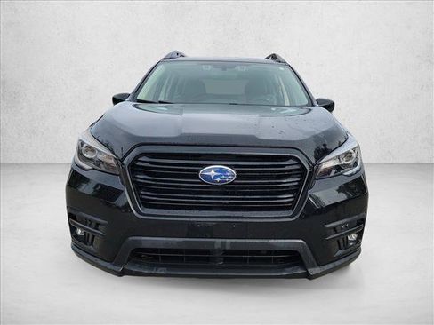Used 2022 Subaru Ascent Onyx Edition image 2