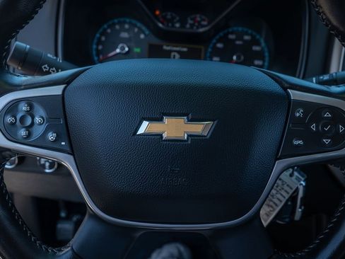Used 2022 Chevrolet Colorado ZR2 image 18