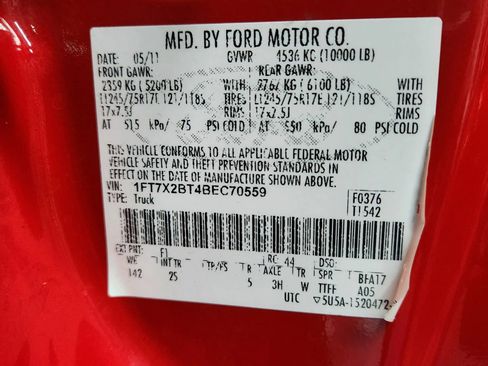 Used 2011 Ford F250 XLT w/ XLT Premium Pkg image 47