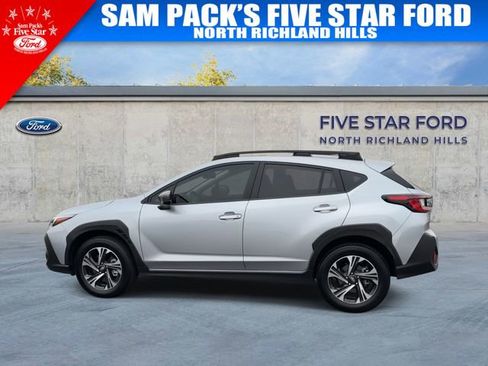 Used 2024 Subaru Crosstrek 2.0i Premium image 6