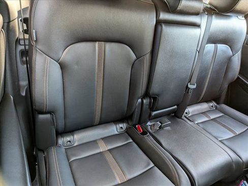 Certified 2025 MAZDA CX-90 3.3 Turbo w/ Select Package image 17