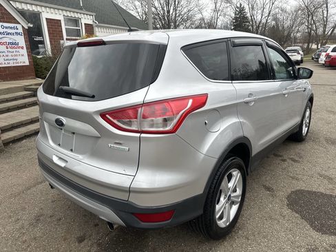 Used 2013 Ford Escape SE FWD image 8