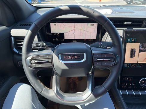 Used 2026 GMC Terrain AT4 w/ Convenience Package III AWD/4WD image 30