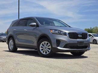 Used 2020 Kia Sorento L FWD video 2